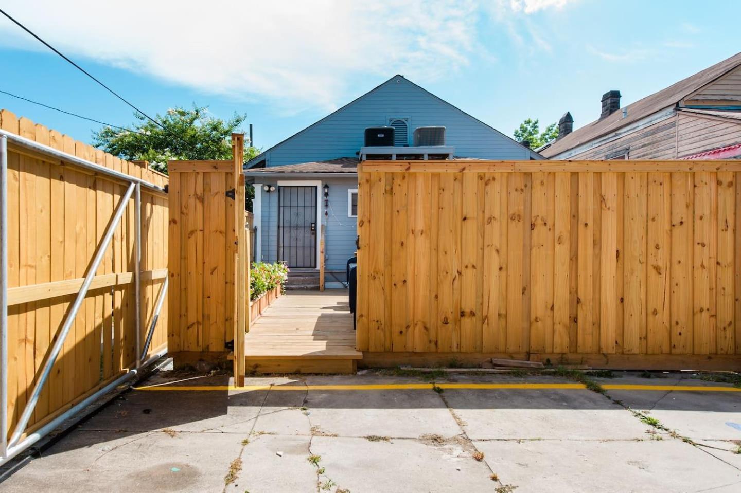 Shotgun Craftman House With Private Patio Nova Orleães Exterior foto